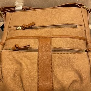 Bueno Vegan Leather Crossbody/Hobo Bag